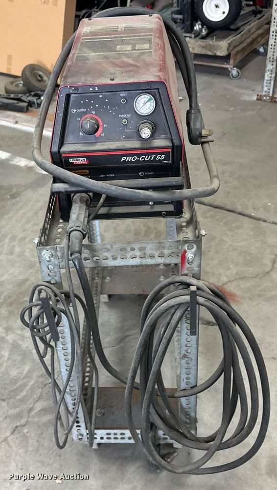 image for item EQ4851 Lincoln Electric Pro-Cut 55 plasma cutter