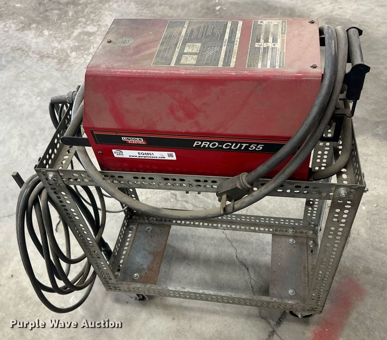 image for item EQ4851 Lincoln Electric Pro-Cut 55 plasma cutter