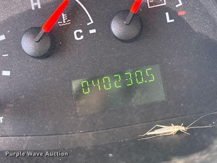 image for item EQ4863 2006 Ford E350 Super Duty school bus