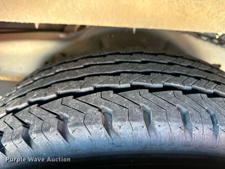 image for item EQ4863 2006 Ford E350 Super Duty school bus