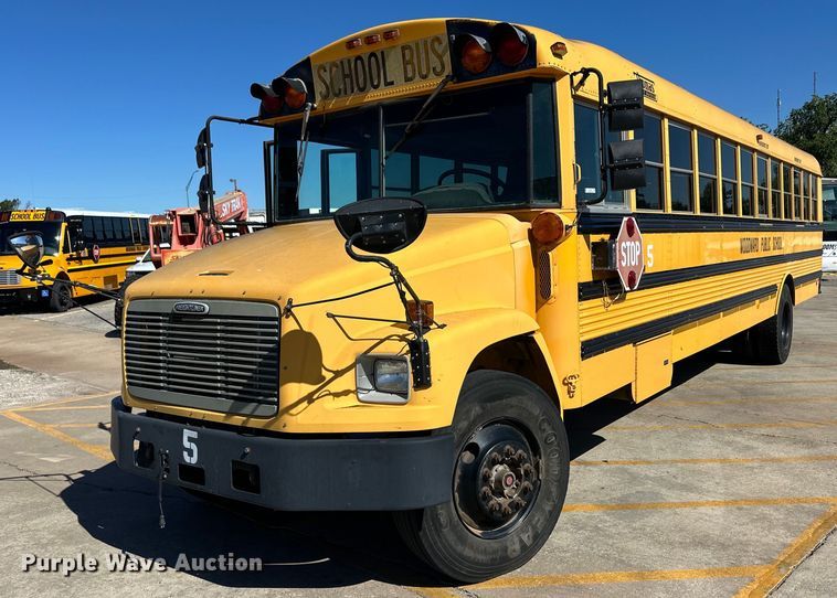 image for item EQ4864 2000 Freightliner FS65 school bus