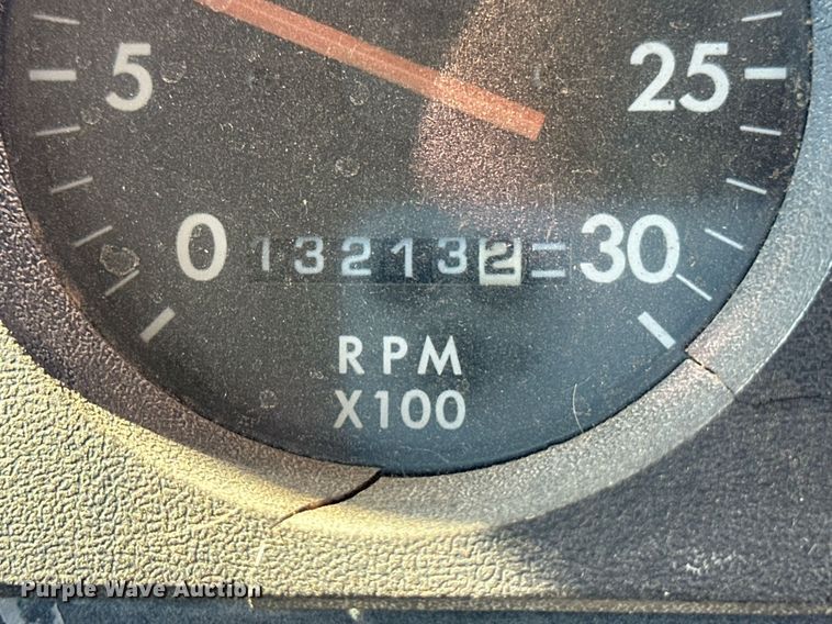 image for item EQ4864 2000 Freightliner FS65 school bus