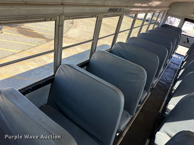 image for item EQ4864 2000 Freightliner FS65 school bus