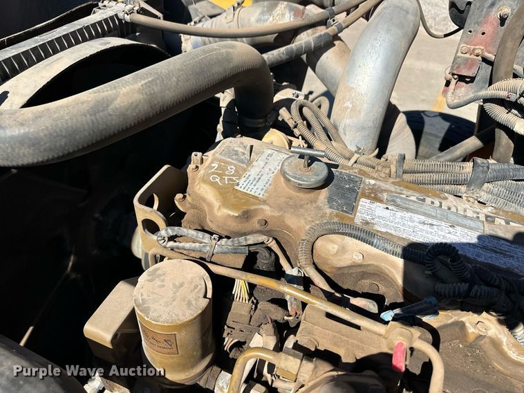 image for item EQ4864 2000 Freightliner FS65 school bus