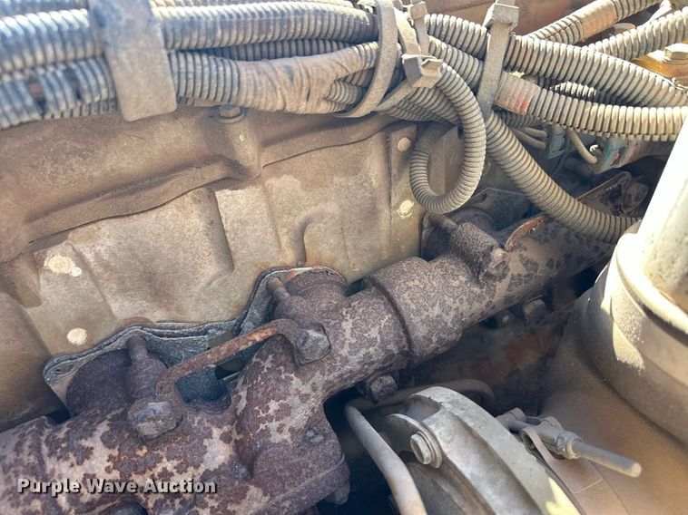 image for item EQ4864 2000 Freightliner FS65 school bus