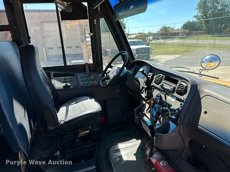 image for item EQ4865 2009 Thomas Built 340T school bus