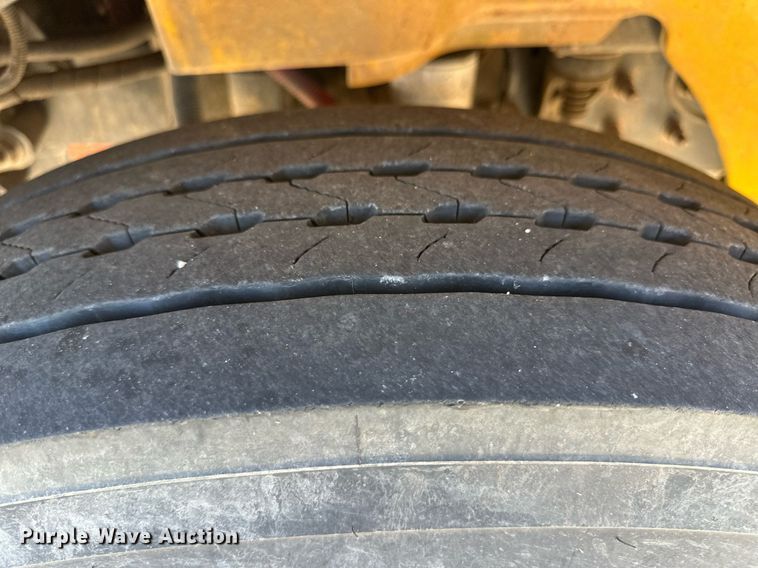 image for item EQ4865 2009 Thomas Built 340T school bus