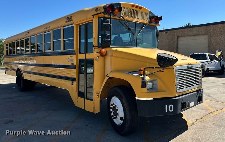 image for item EQ4866 2000 Freightliner FS65 school bus