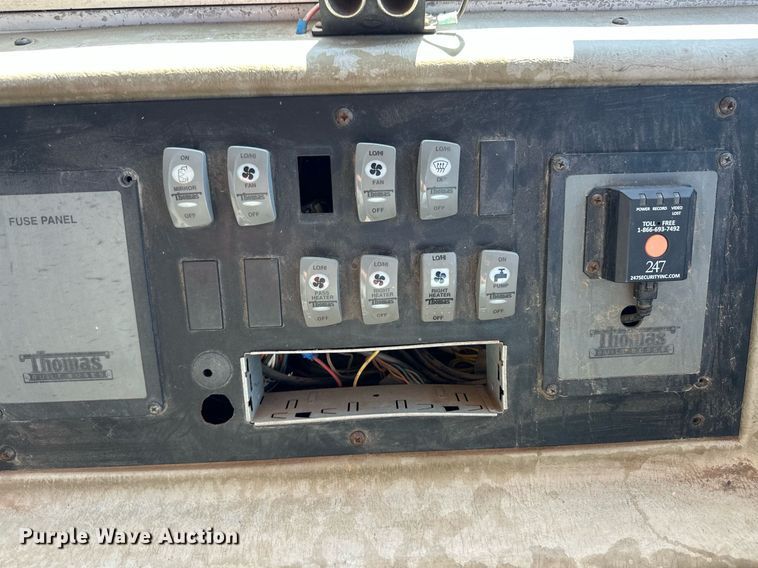 image for item EQ4866 2000 Freightliner FS65 school bus