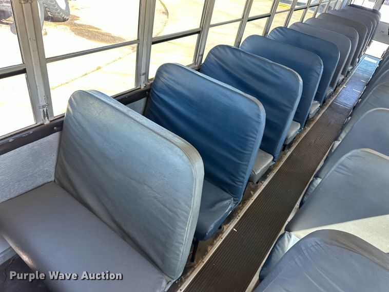 image for item EQ4866 2000 Freightliner FS65 school bus