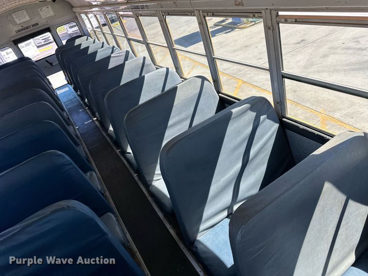 image for item EQ4866 2000 Freightliner FS65 school bus