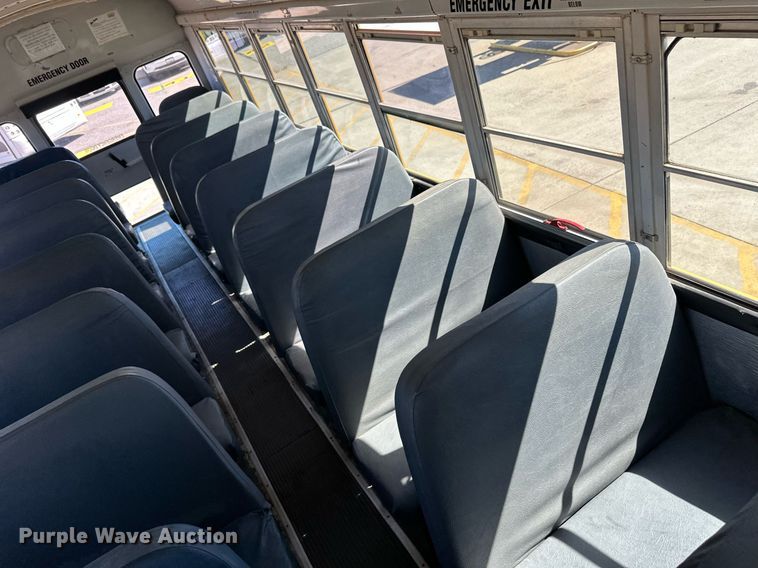 image for item EQ4866 2000 Freightliner FS65 school bus