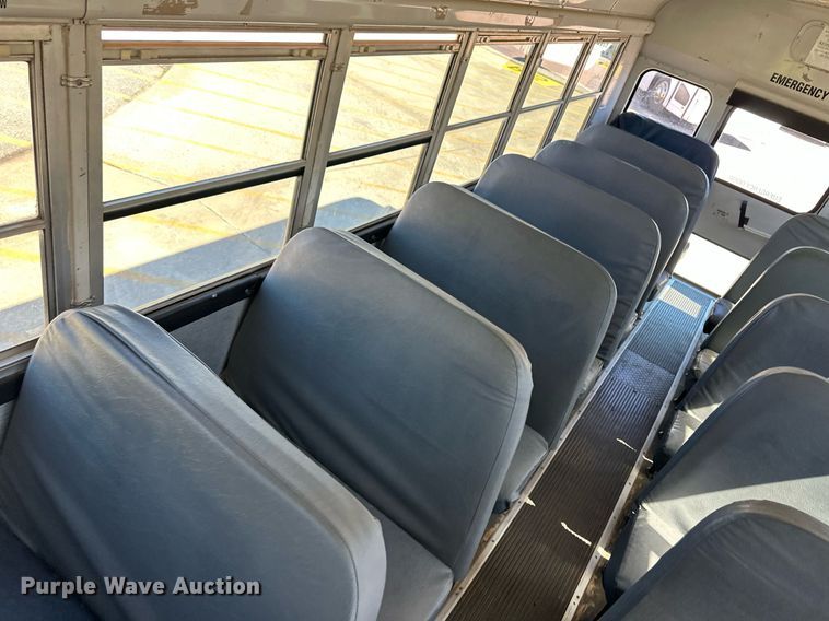 image for item EQ4866 2000 Freightliner FS65 school bus