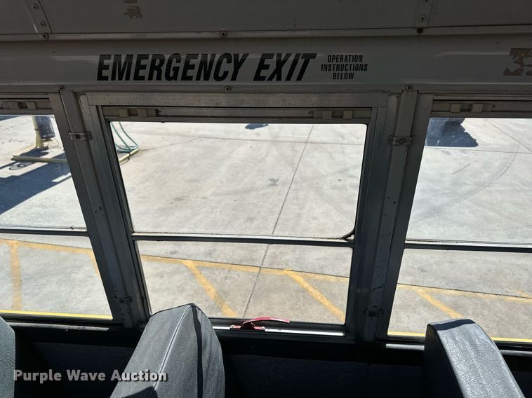 image for item EQ4866 2000 Freightliner FS65 school bus