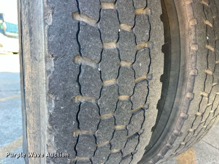 image for item EQ4866 2000 Freightliner FS65 school bus