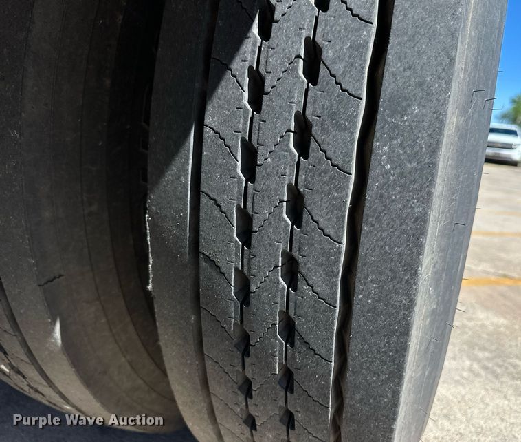 image for item EQ4866 2000 Freightliner FS65 school bus