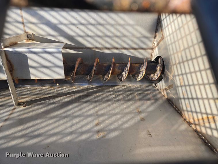 image for item EQ6553 2014 Ford F550 XL Super Duty dump flatbed truck