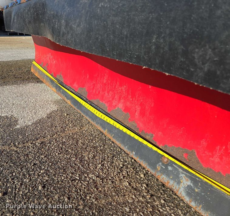 image for item EQ6553 2014 Ford F550 XL Super Duty dump flatbed truck