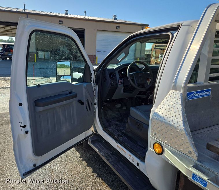 image for item EQ6553 2014 Ford F550 XL Super Duty dump flatbed truck