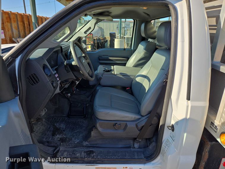 image for item EQ6553 2014 Ford F550 XL Super Duty dump flatbed truck