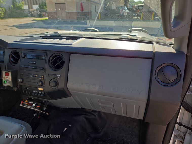 image for item EQ6553 2014 Ford F550 XL Super Duty dump flatbed truck