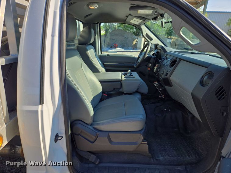 image for item EQ6553 2014 Ford F550 XL Super Duty dump flatbed truck