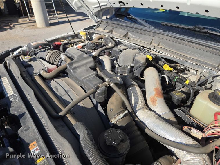 image for item EQ6553 2014 Ford F550 XL Super Duty dump flatbed truck