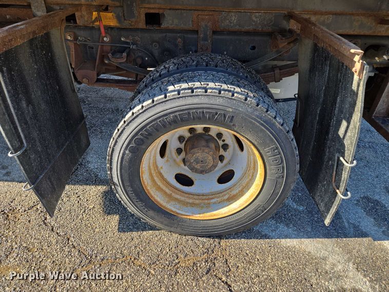 image for item EQ6553 2014 Ford F550 XL Super Duty dump flatbed truck