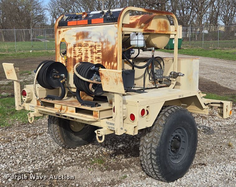 image for item EQ6955 2007 Silver Eagle Landa SDHW 6-3500 pressure washer 