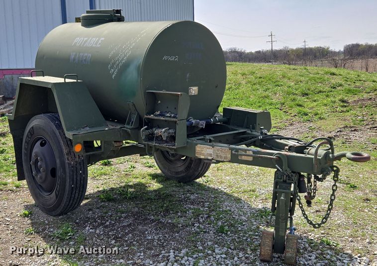 image for item EQ6965 1979 Southwest tank trailer