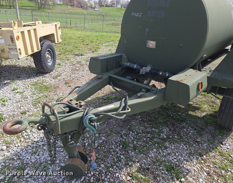 image for item EQ6965 1979 Southwest tank trailer