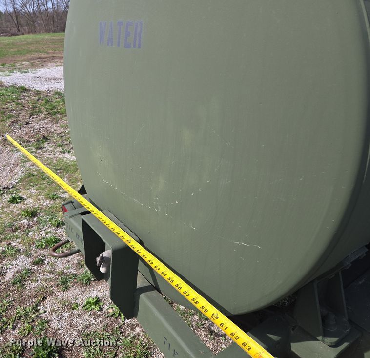 image for item EQ6965 1979 Southwest tank trailer