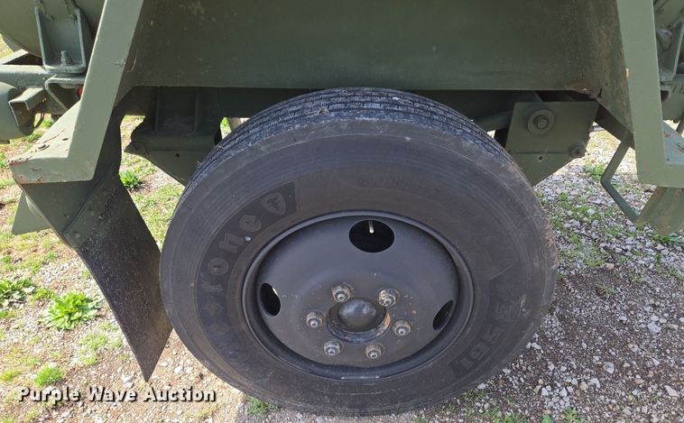 image for item EQ6965 1979 Southwest tank trailer