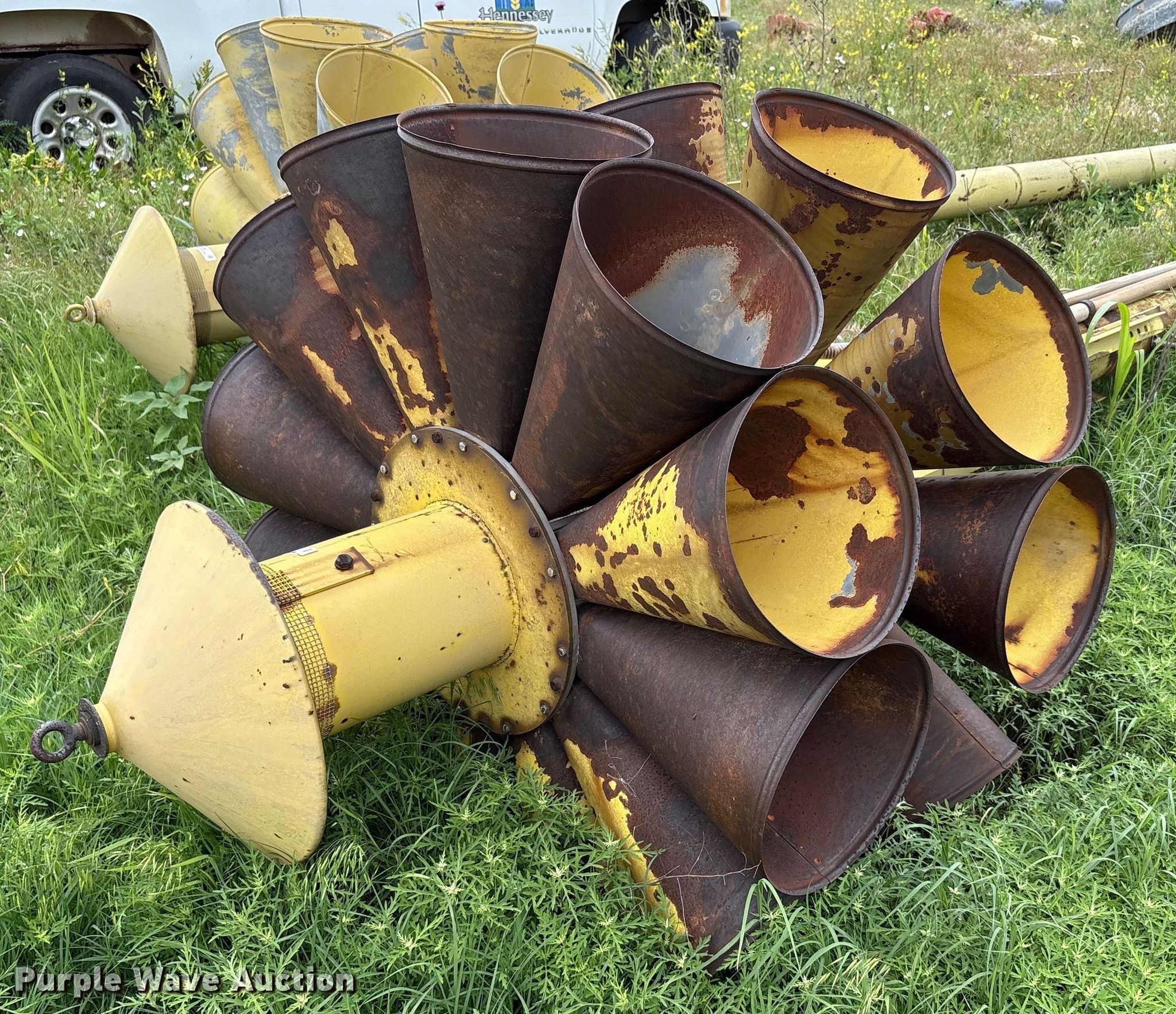 Federal Sign & Signal Corp 2T-22 K72 tornado siren in