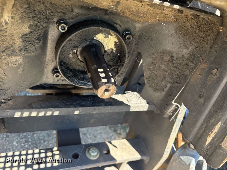 image for item DM1904 2007 New Holland TL80A tractor