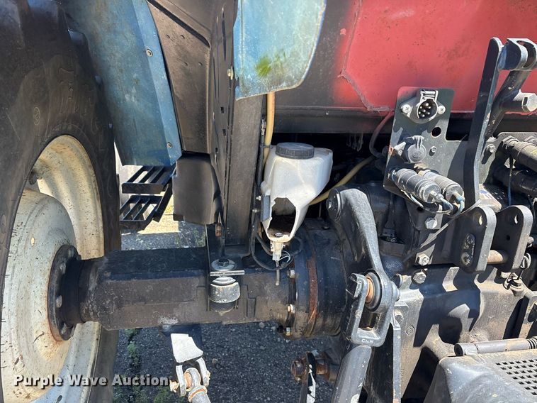 image for item DM1904 2007 New Holland TL80A tractor