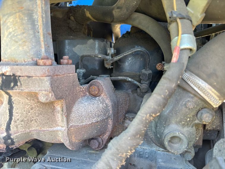 image for item DM1904 2007 New Holland TL80A tractor