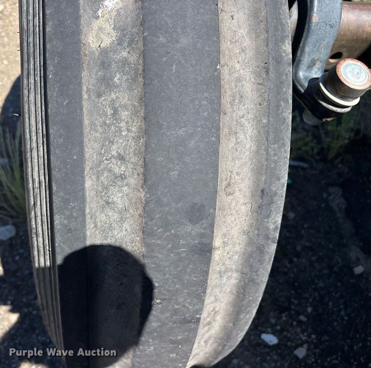 image for item DM1904 2007 New Holland TL80A tractor