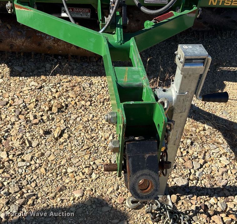 image for item DM1907 2020 Great Plains NTS2609 no-till seeder