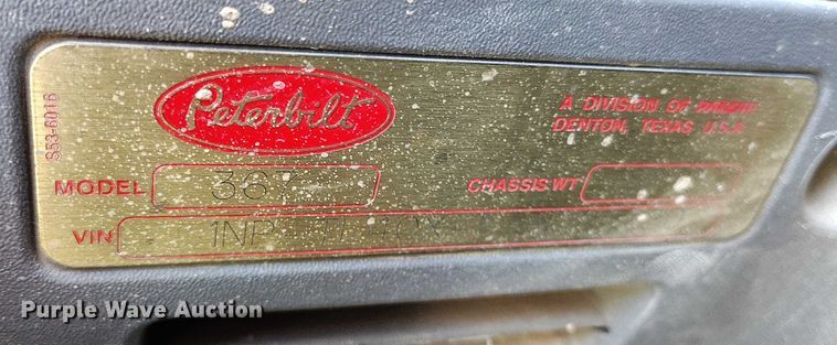 image for item DP4958 2010 Peterbilt  367 semi truck