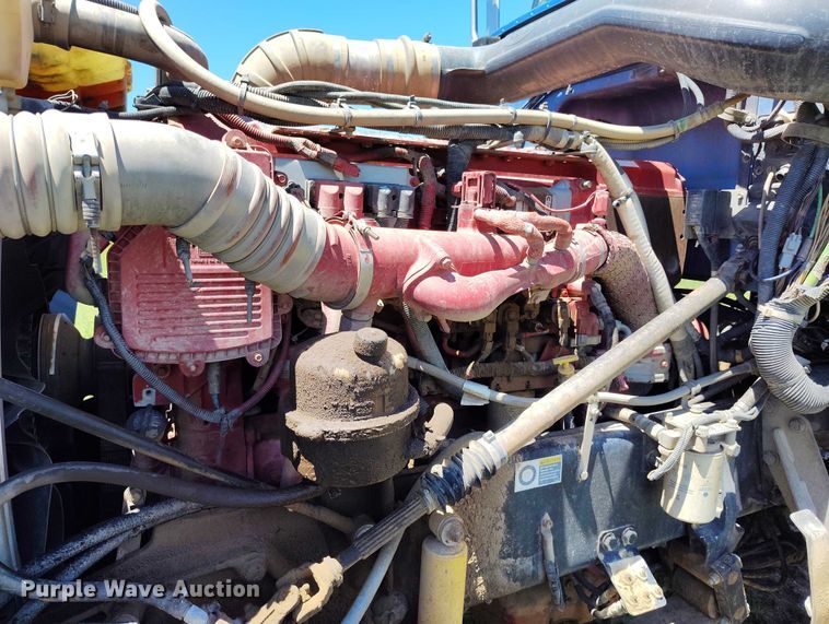 image for item DP4958 2010 Peterbilt  367 semi truck