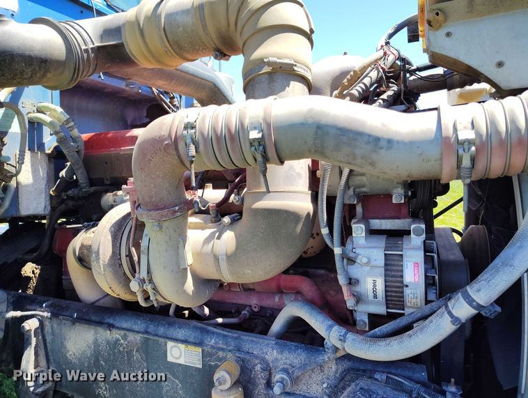 image for item DP4958 2010 Peterbilt  367 semi truck