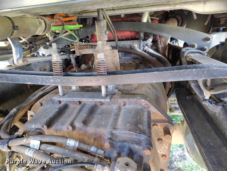 image for item DP4958 2010 Peterbilt  367 semi truck