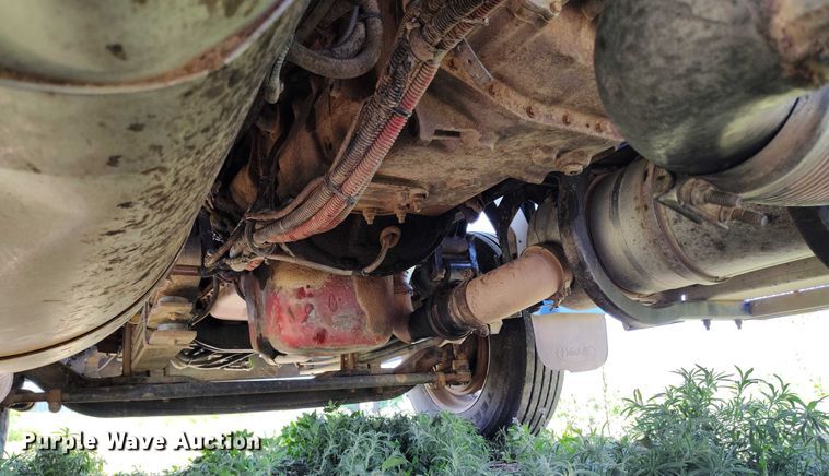 image for item DP4958 2010 Peterbilt  367 semi truck