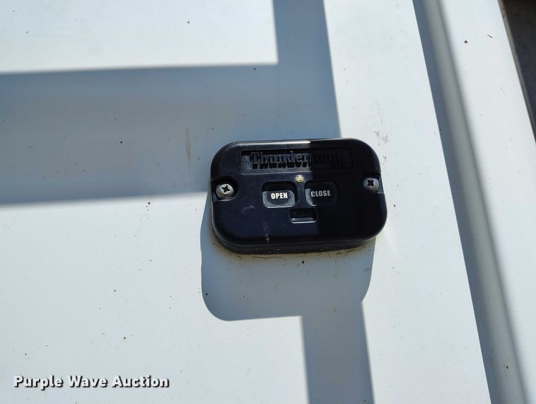 image for item DP4959 2012 Maurer grain trailer