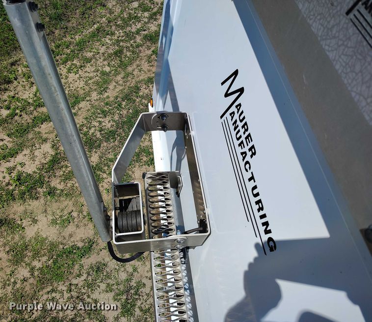 image for item DP4959 2012 Maurer grain trailer