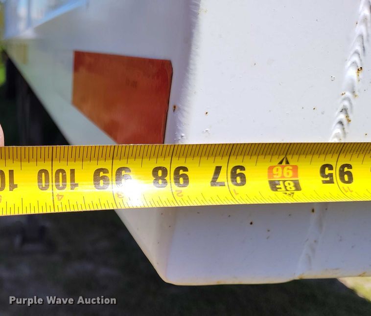 image for item DP4959 2012 Maurer grain trailer