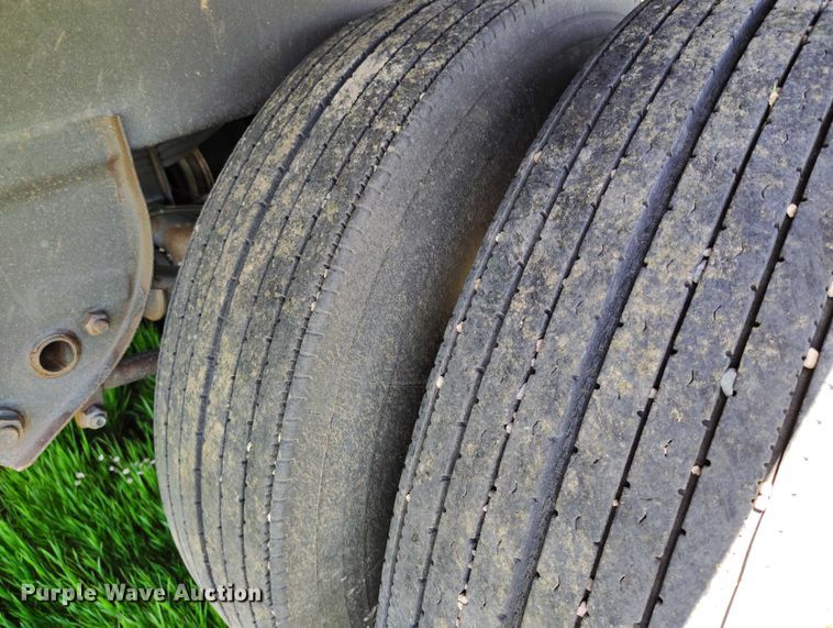 image for item DP4959 2012 Maurer grain trailer