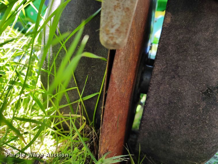 image for item DP4960 2015 John Deere 1725 planter