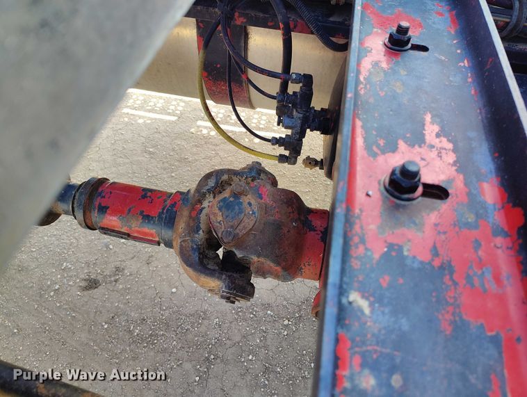 image for item DP4963 1989 Freightliner FLD semi truck